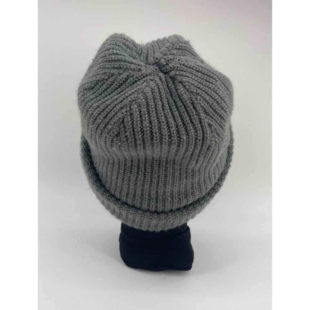 The North Face Gray Rib Knit Beanie Hat Red Box Logo Winter‎ Unisex OSFA